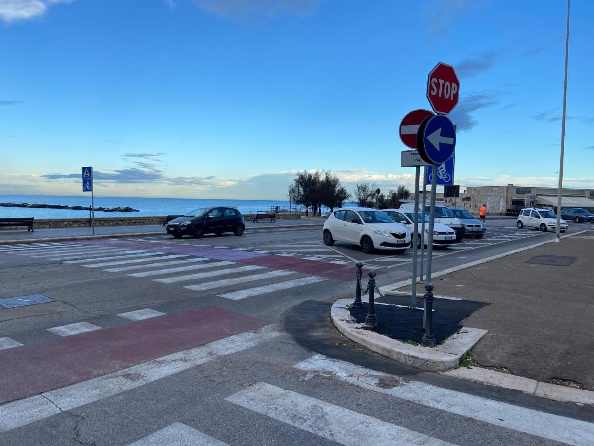 הוילה בארי La Chicca Sul Mare מראה חיצוני תמונה